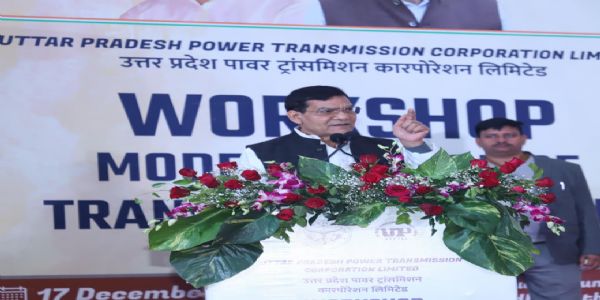 क्वचित् रूग्णराज्यम् उच्यमानः उत्तरप्रदेशस्य प्रत्येकस्मिन् क्षेत्रे कुरुते प्रगतिः - ए.के. शर्मा