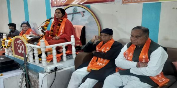 आर्यसमाजे कठुआनगरे गीताज्ञानसप्ताहस्य प्रथमदिवसस्य प्रेरणादायकः आरम्भः