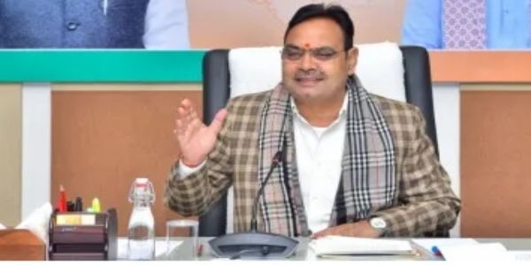 डिजिटलगवर्नेंसद्वारा परिवर्तितं चित्रम् : प्रदेशस्य राजस्वे जाता वृद्धिः