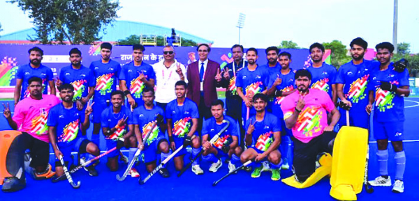 फाइनल में पहुंची गुरुकुल विवि की टीम