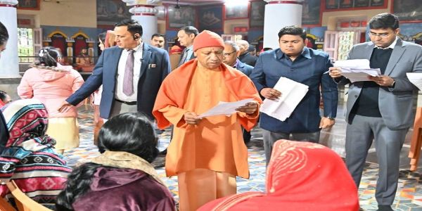 विदेशप्रषणनाम्ना वंचनाकर्तृभिः शक्तकार्यवाही : मुख्यमंत्री