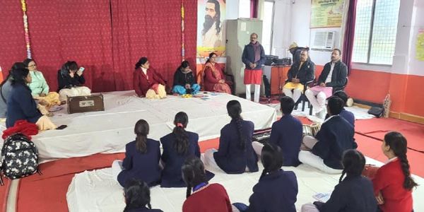 सङ्गीतं मानसिकशान्त्यै व्यक्तित्वविकासाय च महत्वपूर्णम् अस्ति – युगलकिशोरमिश्रः