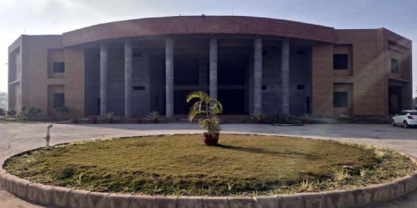 हिसारः : राखी गढ्यां हड़प्पा सभ्यतायाः हरियाणवी संस्कृतेः च संगमसाक्षी अभवत् मुख्यमंत्री