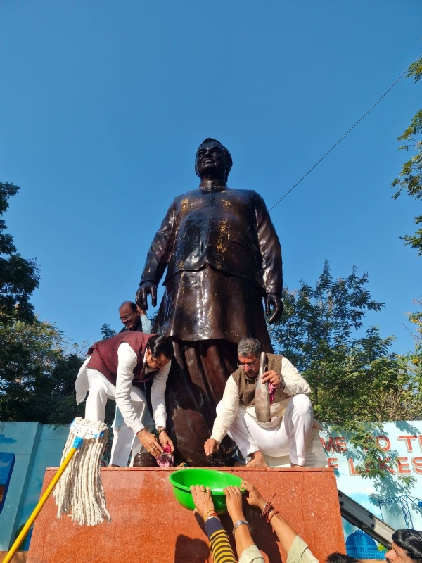 प्रदेश प्रभारी एवं प्रदेश संगठन महामंत्री ने स्वच्छता अभियान में की सहभागिता