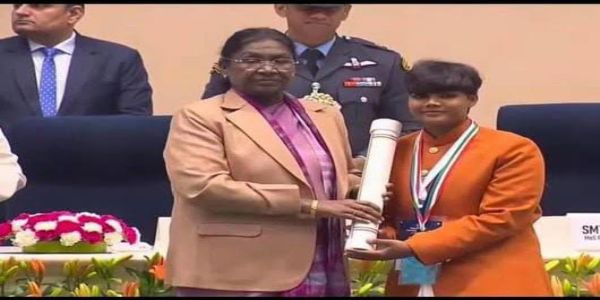 सिरसायाः छात्रा ज्योतिं वीर बाल दिवसे राष्ट्रपतिः सम्मानितवान्