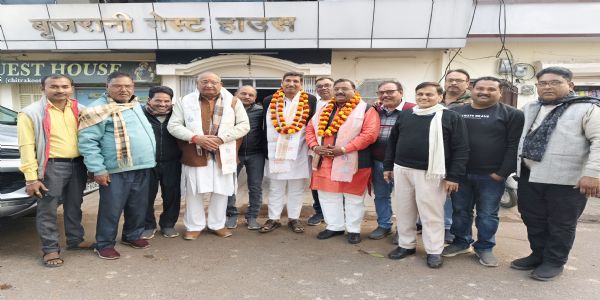 व्यापारिणां सम्मानस्य युद्धं कुरुते उत्तर प्रदेश उद्योग व्यापार मंडलम् : पूर्व सांसदो भैरो प्रसाद मिश्रा