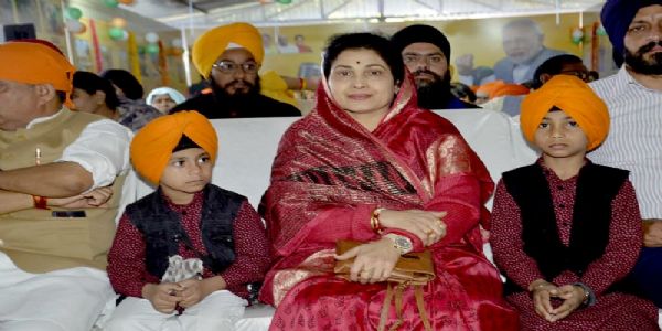 भोपालम् - राज्यमंत्री कृष्णा गौरः अकरोत् मन की बात कार्यक्रमस्य श्रवणम्