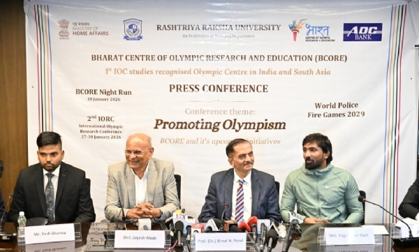 अहमदाबाद राष्ट्रीय रक्षा विश्वविद्यालय में मीडिया संवाद