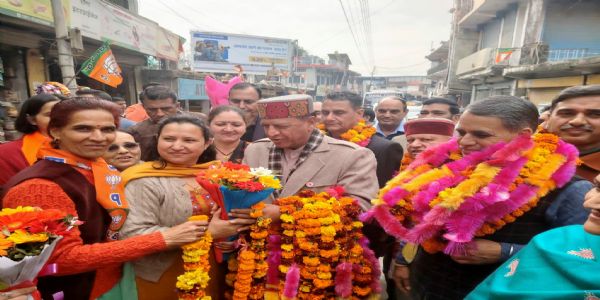 काङ्ग्रेसस्य परिवारवाद-विभाजन-तुष्टीकरणात्मक-मानसिकता प्रदेशाय हानिं जनयति — डॉ. राजीव-बिन्दलः