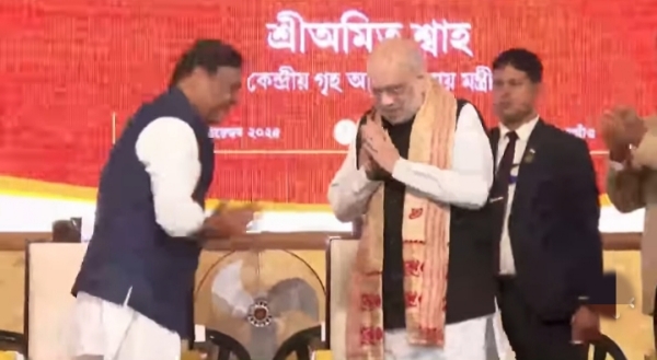 Assam chief minister welcoming Union Home minister Amit Shah in Batadrava.