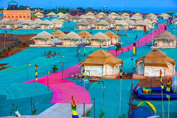 जल महोत्सव का भव्य शुभारंभ जल महोत्सव का भव्य शुभारंभ