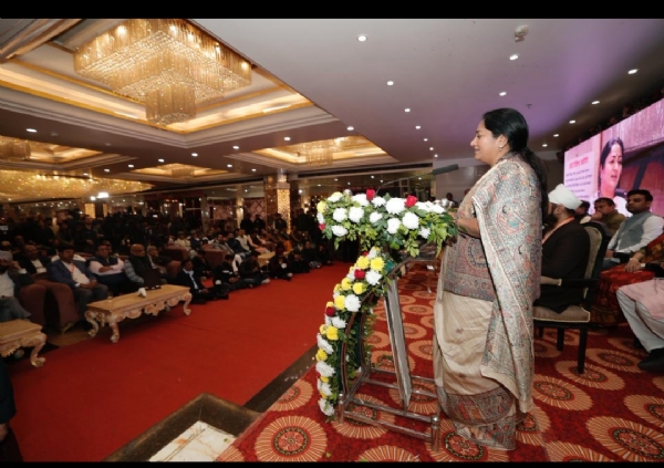 शाहदरा में फ्रेंड्स कॉलोनी इंडस्ट्रियल एसोसिएशन के शताब्दी समारोह को संबोधित करती मुख्यमंत्री रेखा गुप्ता