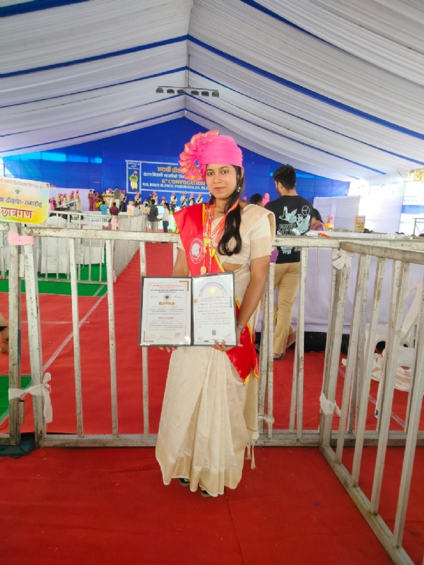 एयू के दीक्षांत समारोह में गोल्ड मेडलिस्ट लता व अपर्णा समेत केएन कॉलेज के 32 मेरिटोरियस सम्मानित एयू के दीक्षांत समारोह में गोल्ड मेडलिस्ट लता व अपर्णा समेत केएन कॉलेज के 32 मेरिटोरियस सम्मानित