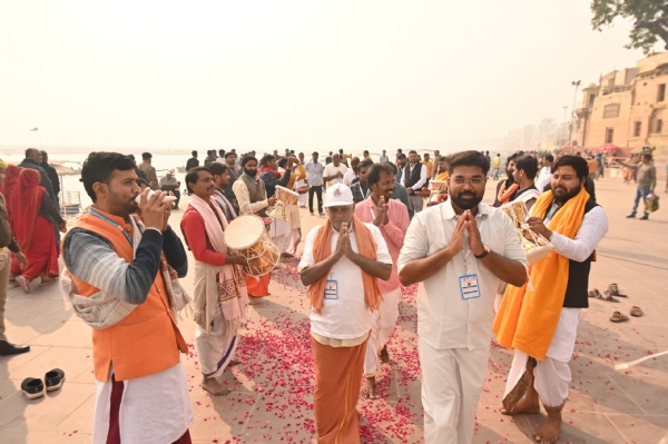 काशी विश्वनाथ मंदिर में तमिलनाडु का चौथा दल