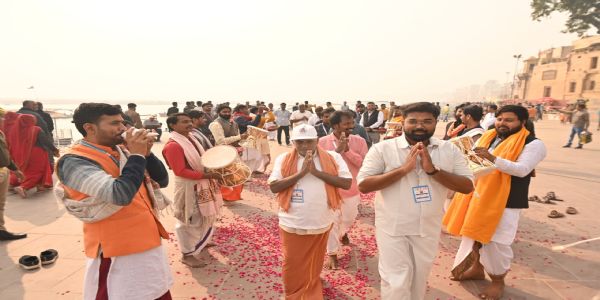 काशीतमिलसङ्गमः 4.0 : तमिलनाडुराज्यात् आगतः चतुर्थः दलः श्रीकाशीविश्वनाथमन्दिरे उपस्थितिम् अकार्षीत्