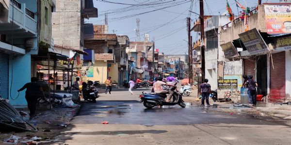 रामानुजगंजे होल्याः आनन्दः, महता उत्साहेन अभवत् वर्णानां गुलालचूर्णस्य च वृष्टिः