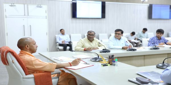 उत्तरप्रदेशस्य प्रत्येकस्मिन् विधानसभाक्षेत्रे लघु-क्रीडाङ्गणं, प्रत्येकस्मिन् विभागे च क्रीडा-महाविद्यालयस्य निर्माणं करणीयम् : मुख्यमन्त्रीयोगी