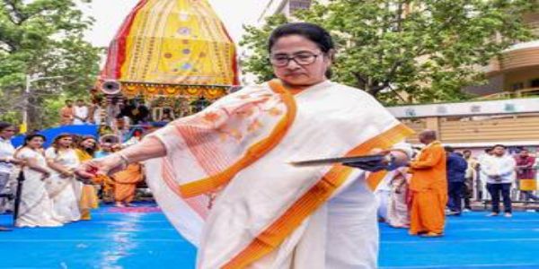 रथ यात्राम् आधृत्य ममता बनर्जी नवान्ने करिष्यति उच्चस्तरीयम् उपवेशनम्