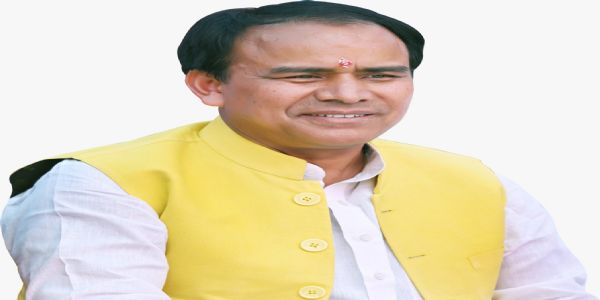 राज्ये शिक्षकाः पदोन्नतिः वार्षिकस्थानांतरणं च लाभं प्राप्नुयुः : शिक्षामन्त्री