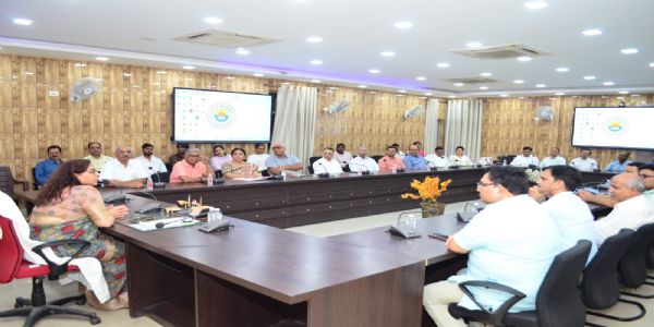 अंता राष्ट्रिय योग दिवसे विश्वकीर्तिमानं निर्मातुं भागितां  करिष्यति गोरखपुर विश्वविद्यालयः