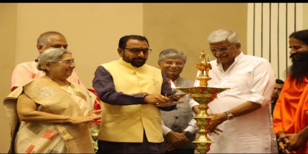 योगः अधुना वैश्विकस्वास्थ्यशान्तिं प्रति सशक्तम् आन्दोलनम् अभवत्: प्रतापराव जाधवः