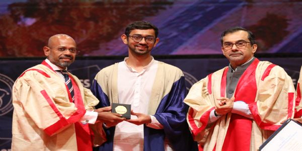 आईआईटी गांधीनगरम् : शैक्षिक उत्कृष्टतायाः, क्रीडायाः नेतृत्वस्य च उद्धरणानि- अदितराम्भिया