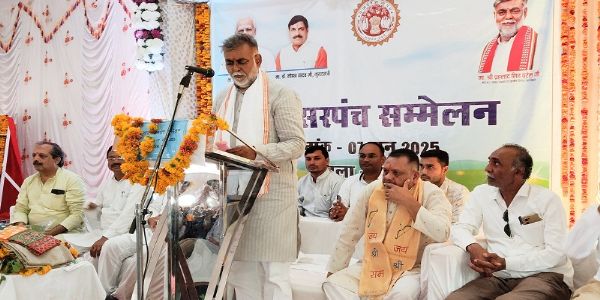 पंचसरपञ्चैः पंचायते जलसंरक्षणम् एवं पौधारोपणकार्यं सम्पादयितव्यम्: मन्त्री पटेलः