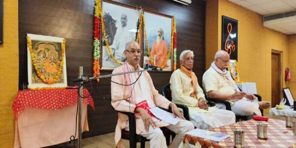 संस्कारजनकल्याणयुक्तः परिवारः राष्ट्रस्य परमवैभवस्य आधारः भवति : डॉ. रविन्द्र शंकर जोशी