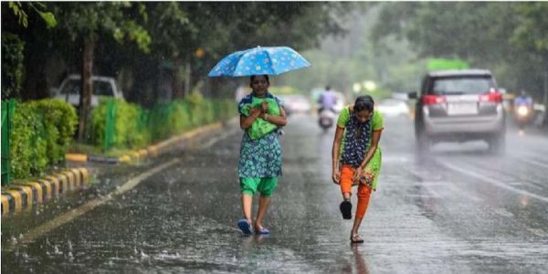 छत्तीसगढ़स्य सरगुजा संभागे  महती वर्षा चेतिता,  राज्ये एतावता373.6 मि.मी. प्रतिशतेन वर्षा अंकिता