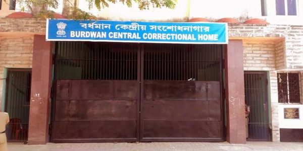 बुर्दवान-कारागारस्य अन्तेवासिनः निगूढपरिस्थितौ मृताः, निवृत्तेन उच्चन्यायालयस्य न्यायाधीशेन अन्वेषणं याचितुम्