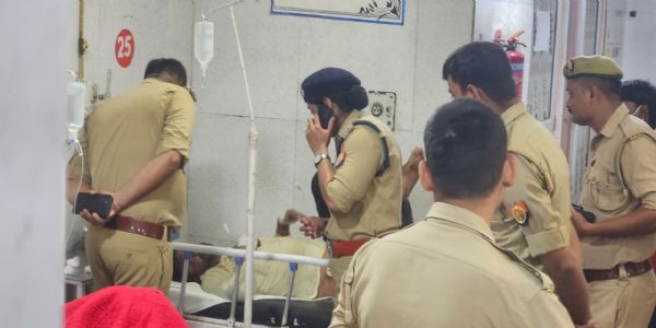 मुख्यमंत्रिणः आवासस्य पार्श्वे युवकः विषाक्तं पदार्थम् अखादत्