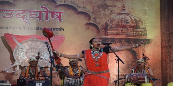 उद्घोषसमारोहः महाभारतात्कथासहितं युद्धकौशलप्रदर्शनं कृतम्