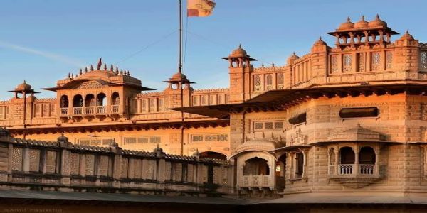 भरतपुरय रियासत कालीनेन ध्वजापसारणेन बृज जाट समुदाये रोषः