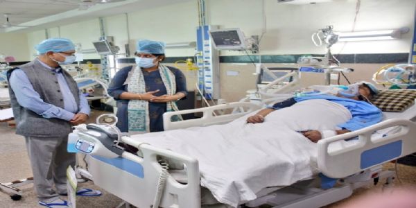 प्रधानमंत्री मोदी निर्वाचन प्रस्तावकः आसीत् पद्म विभूषण छन्नू लाल मिश्रस्य स्थितौ सुधारः