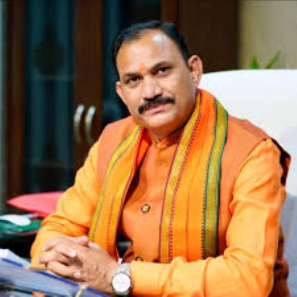 स्वास्थ्य मंत्री श्यामबिहारी जायसवाल