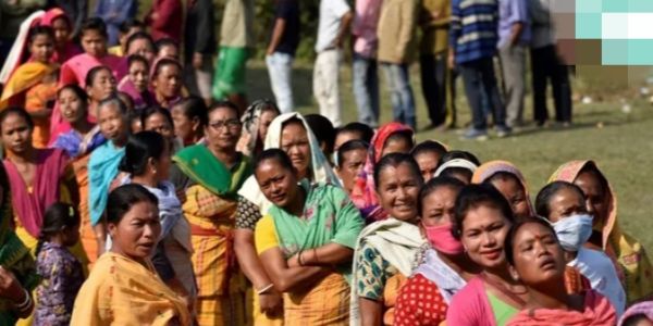 बीटीसी–निर्वाचनम् - उदालगुरीजनपददशसु परिषद्–आसनेषु मतदानम् आरब्धम्, अनेकेषु स्थलेषु हिंसायाः समाचाराः