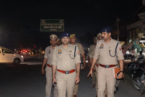 नगर में गुरूवार रात एवं शुक्रवार भोर को पुलिस एलर्ट का छाया चित्र