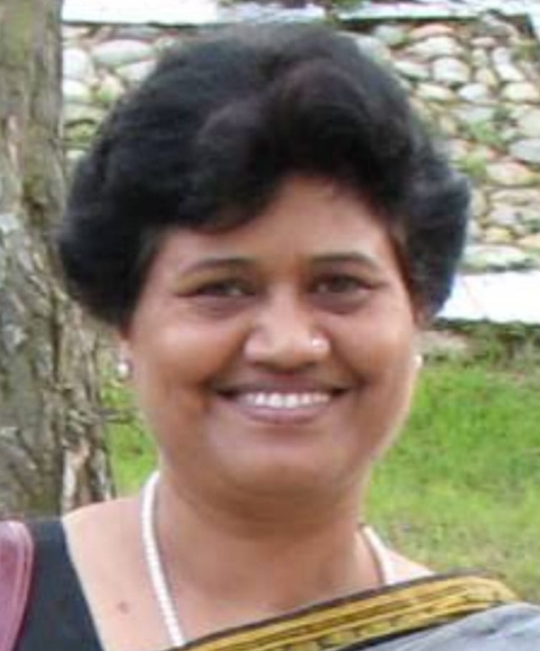 पर्वतारोही व शिक्षाविद डा. हर्षवंती बिष्ट।