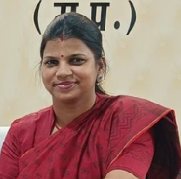 डॉ निवेदिता शर्मा