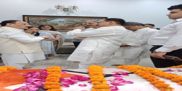 भाजपादिल्लीप्रदेशाध्यक्षः वीरेंद्रसचदेवेन विजयकुमारमल्होत्रस्य निधनसमये शोकः व्यक्तः
