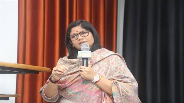 विवेकानंद यूथ डायलॉग में कलेक्टर ने युवाओं को बताए सफलता का मंत्र