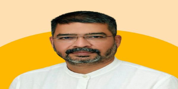 वयं वार्ता: न, कार्याणि अकुर्म, अग्रेऽपि करिष्याम: - गावडे