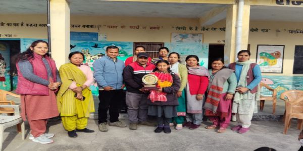 मंड्याः महिमा राणा स्वर्ण जयंती छात्रवृत्ति परीक्षायां समस्ते प्रदेशे प्राप्नोत् प्रथम स्थानम्