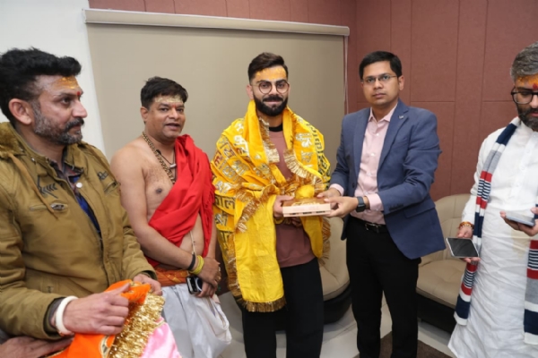 Virat Kohli and Kuldeep Yadav performed the Bhasma Aarti at Mahakaleshwar