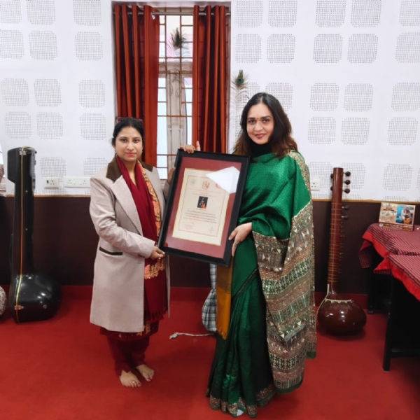 सहायक आचार्य डॉ. सुप्रिया शाह