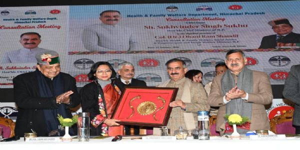 त्रिषु कालेषु हिमाचलस्य स्वास्थ्य संस्थानं भविष्यति विश्वस्तरीयम्उपकरणैर्युतम् : मुख्यमंत्री