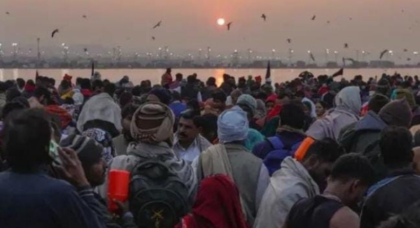 शुभमुहूर्त में मौन ब्रत के साथ शुरू हुए स्नान का छाया चित्र