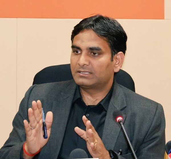 उपायुक्त कांगड़ा।