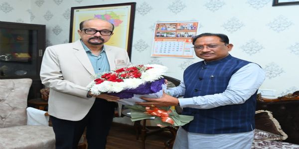 रायपुरम् : राज्यपालाय डेका इत्यस्मै मुख्यमंत्री सायो नववर्षस्य अददात् शुभकामनाः