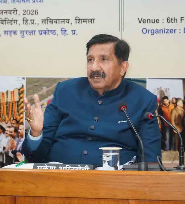 उपमुख्यमंत्री मुकेश अग्निहोत्री